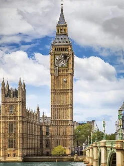 Ravensburger - Funny Cat on Big Ben Jigsaw Puzzle (1500 Pieces)